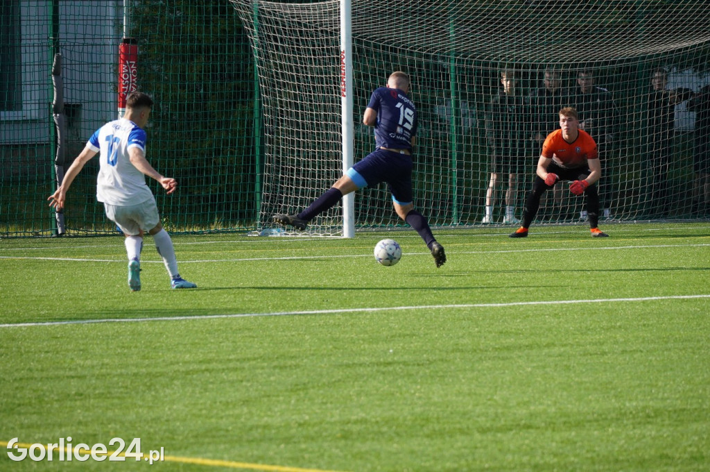 IV Liga: GKS Glinik - Niwa Nowa Wieś (27.04.)