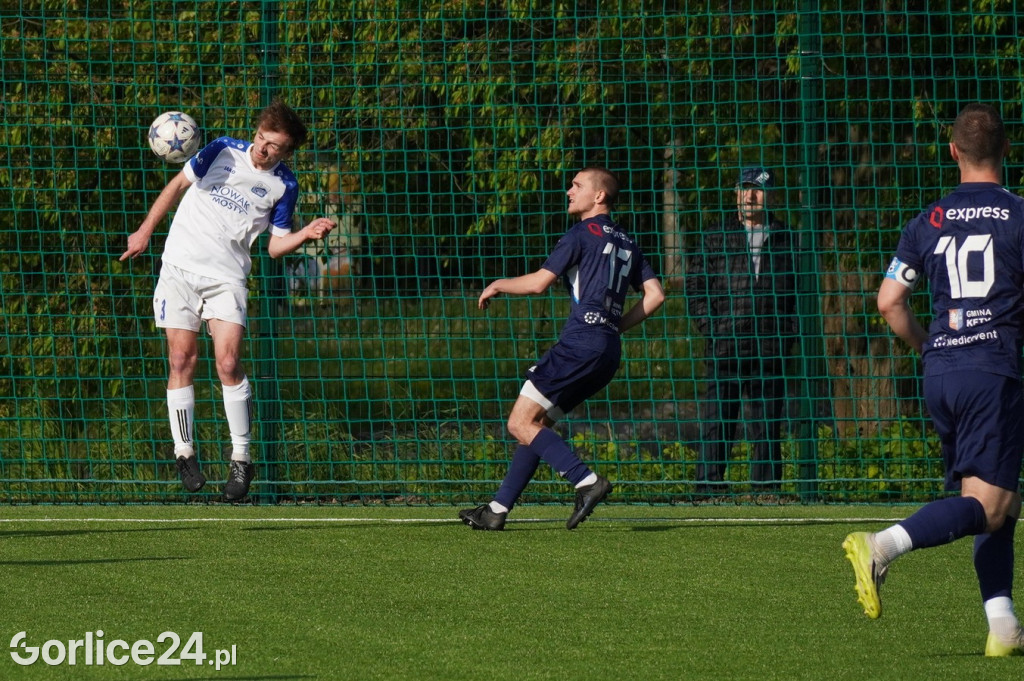 IV Liga: GKS Glinik - Niwa Nowa Wieś (27.04.)