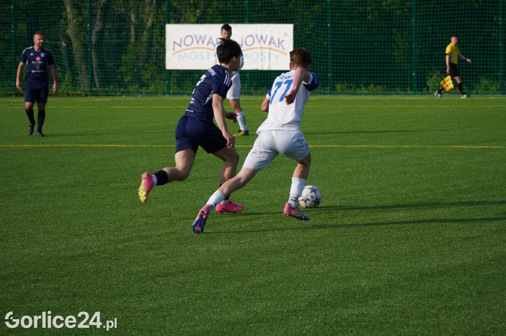 IV Liga: GKS Glinik - Niwa Nowa Wieś (27.04.)