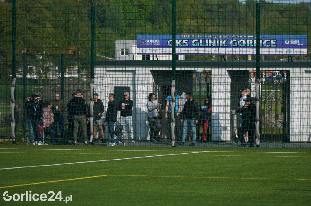 IV Liga: GKS Glinik - Niwa Nowa Wieś (27.04.)