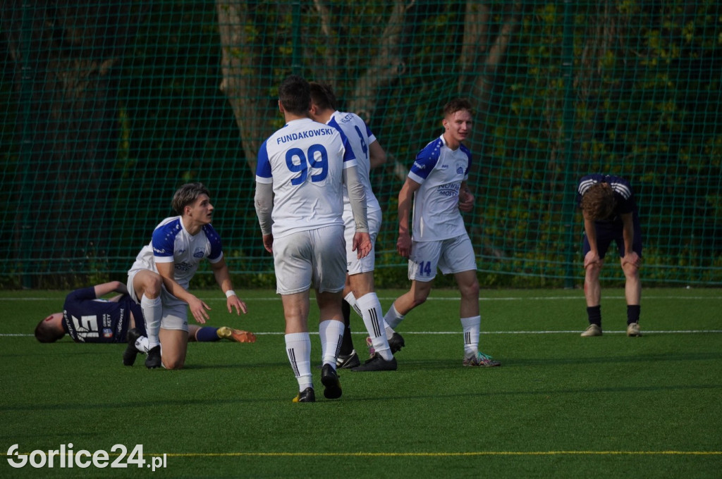 IV Liga: GKS Glinik - Niwa Nowa Wieś (27.04.)