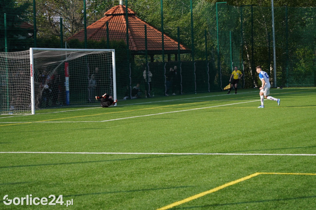 IV Liga: GKS Glinik - Niwa Nowa Wieś (27.04.)