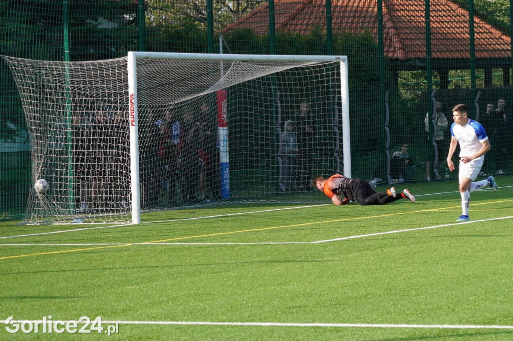 IV Liga: GKS Glinik - Niwa Nowa Wieś (27.04.)