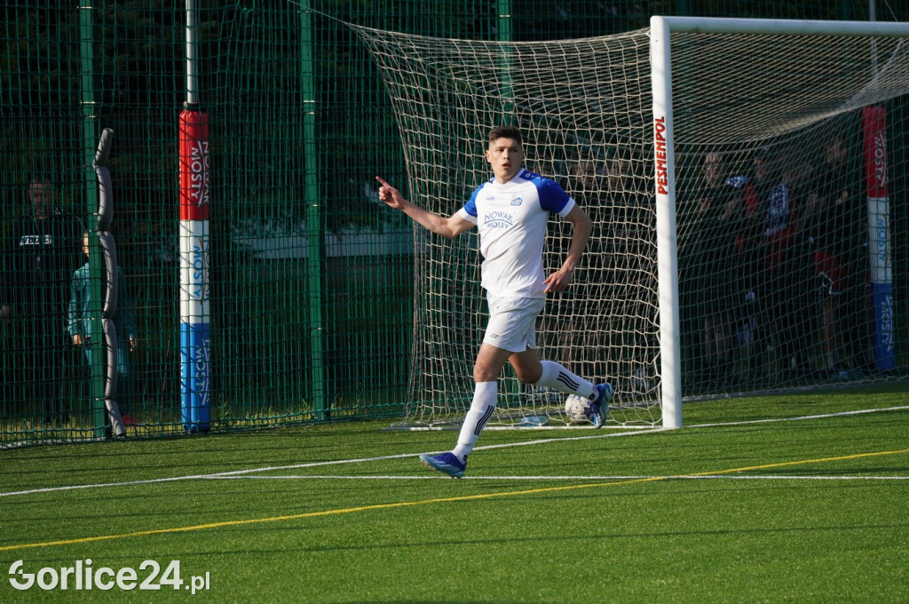 IV Liga: GKS Glinik - Niwa Nowa Wieś (27.04.)
