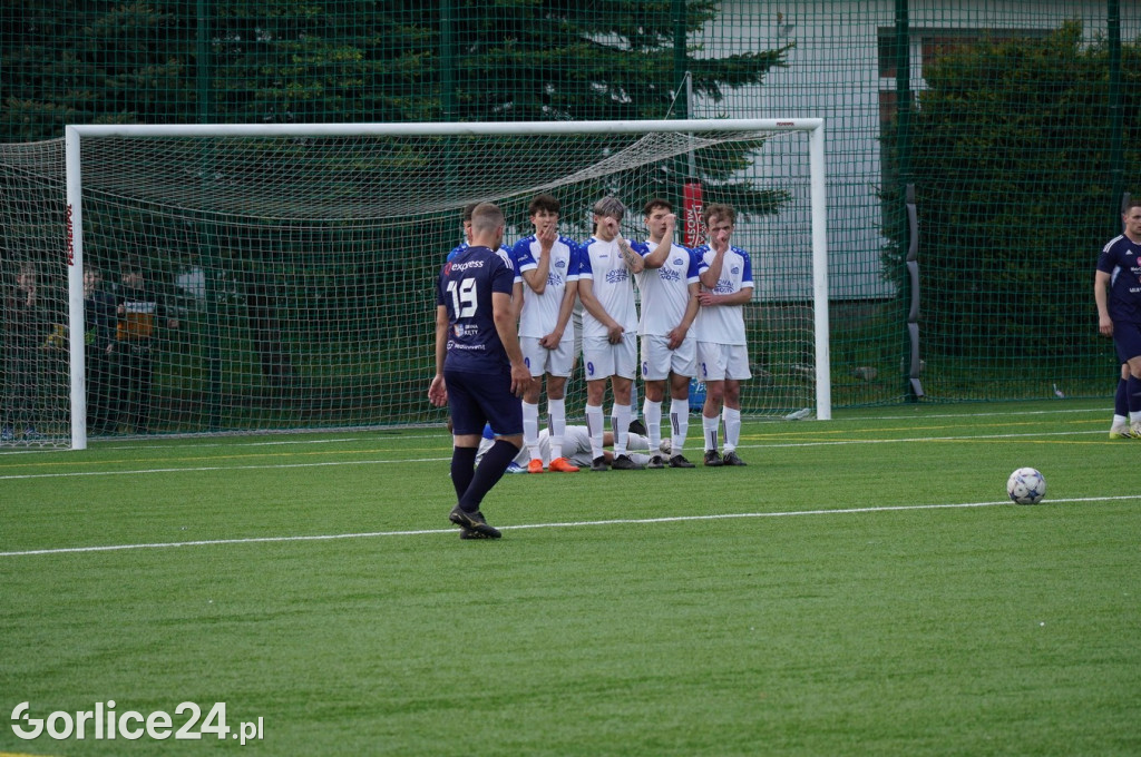 IV Liga: GKS Glinik - Niwa Nowa Wieś (27.04.)