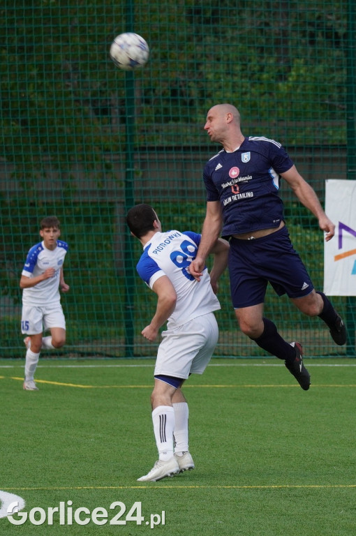 IV Liga: GKS Glinik - Niwa Nowa Wieś (27.04.)