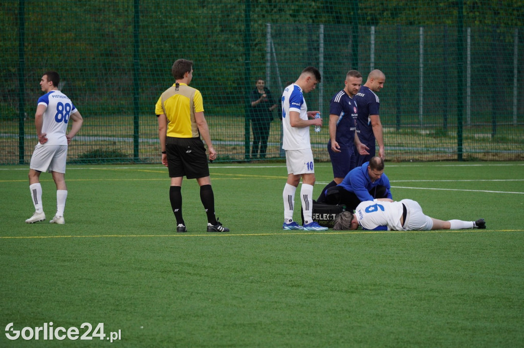 IV Liga: GKS Glinik - Niwa Nowa Wieś (27.04.)