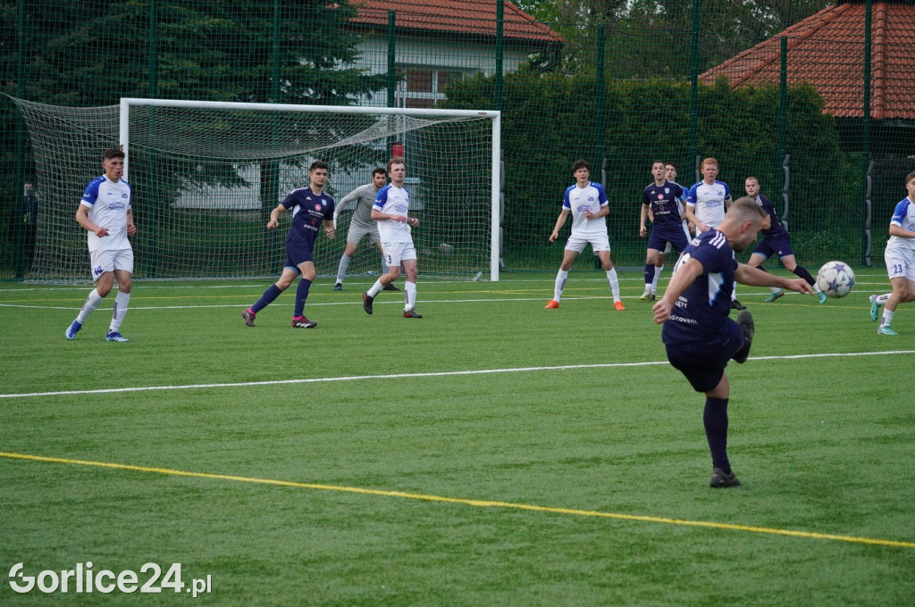 IV Liga: GKS Glinik - Niwa Nowa Wieś (27.04.)