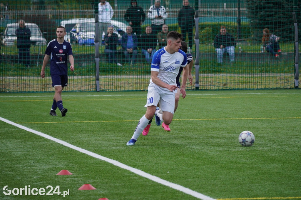 IV Liga: GKS Glinik - Niwa Nowa Wieś (27.04.)