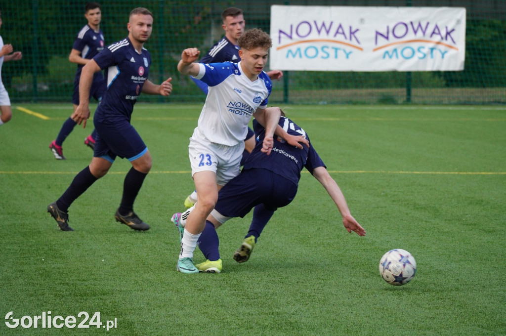 IV Liga: GKS Glinik - Niwa Nowa Wieś (27.04.)