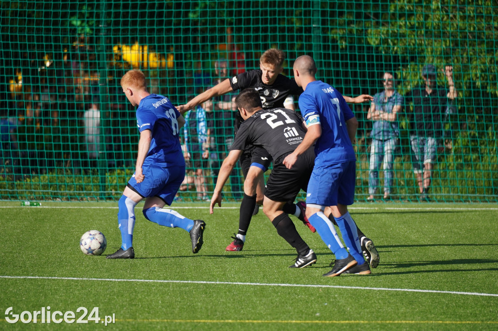 IV Liga: GKS Glinik Gorlice - Unia Oświęcim (04.05.)