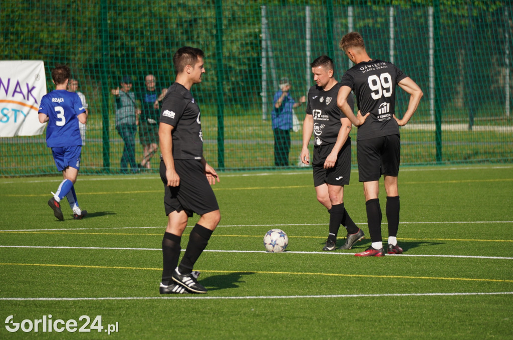 IV Liga: GKS Glinik Gorlice - Unia Oświęcim (04.05.)