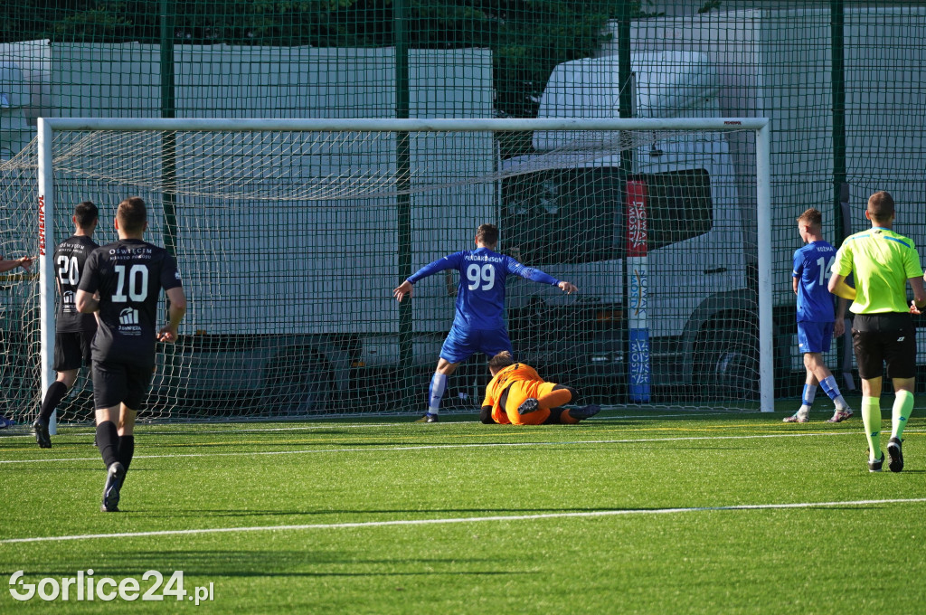 IV Liga: GKS Glinik Gorlice - Unia Oświęcim (04.05.)