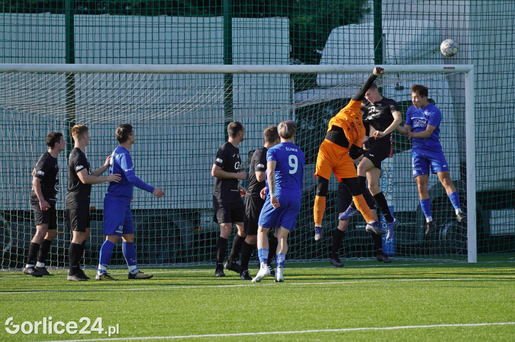 IV Liga: GKS Glinik Gorlice - Unia Oświęcim (04.05.)