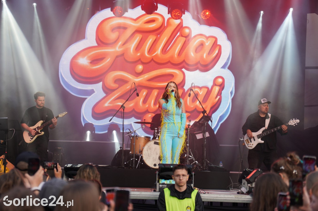 Lato na MAXXa - Julia Żugaj i Dawid Kwiatkowski