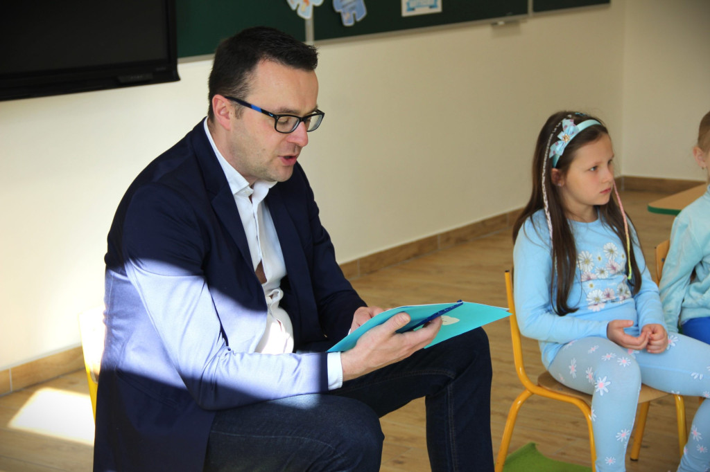 Światowy Dzień Autyzmu w Zespole Szkolno-Przedszkolnym im. Pionierów Przemysłu Naftowego