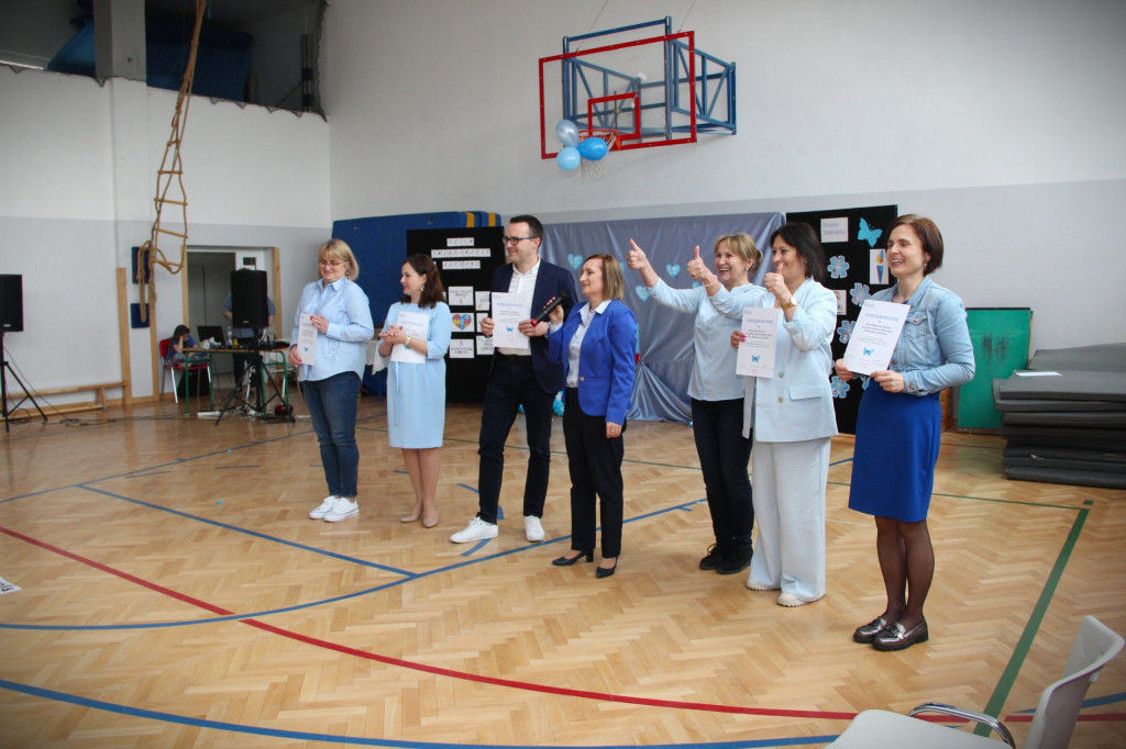 Światowy Dzień Autyzmu w Zespole Szkolno-Przedszkolnym im. Pionierów Przemysłu Naftowego