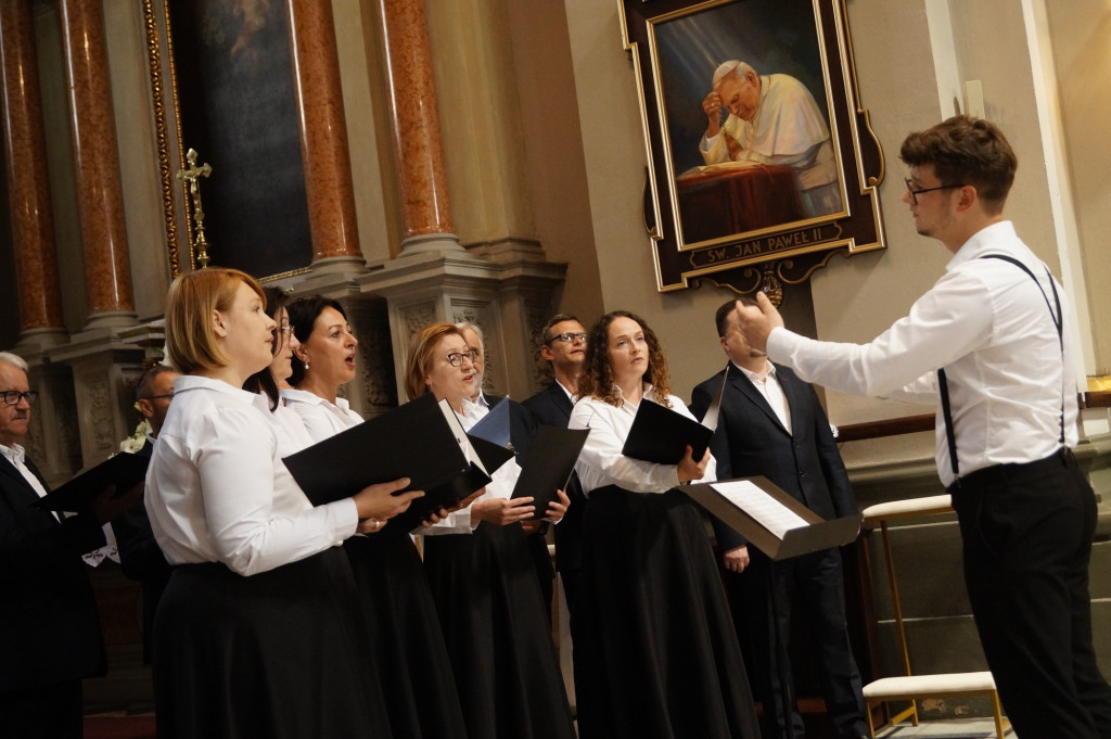 Koncert chóru Belfersingers w Bazylice Mniejszej
