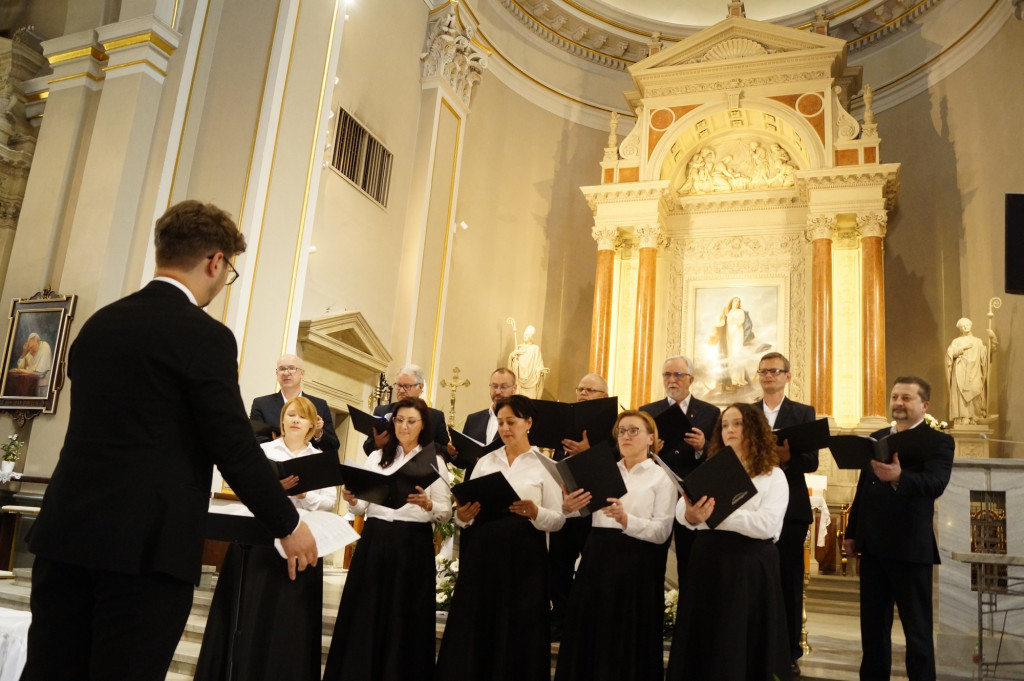 Koncert chóru Belfersingers w Bazylice Mniejszej