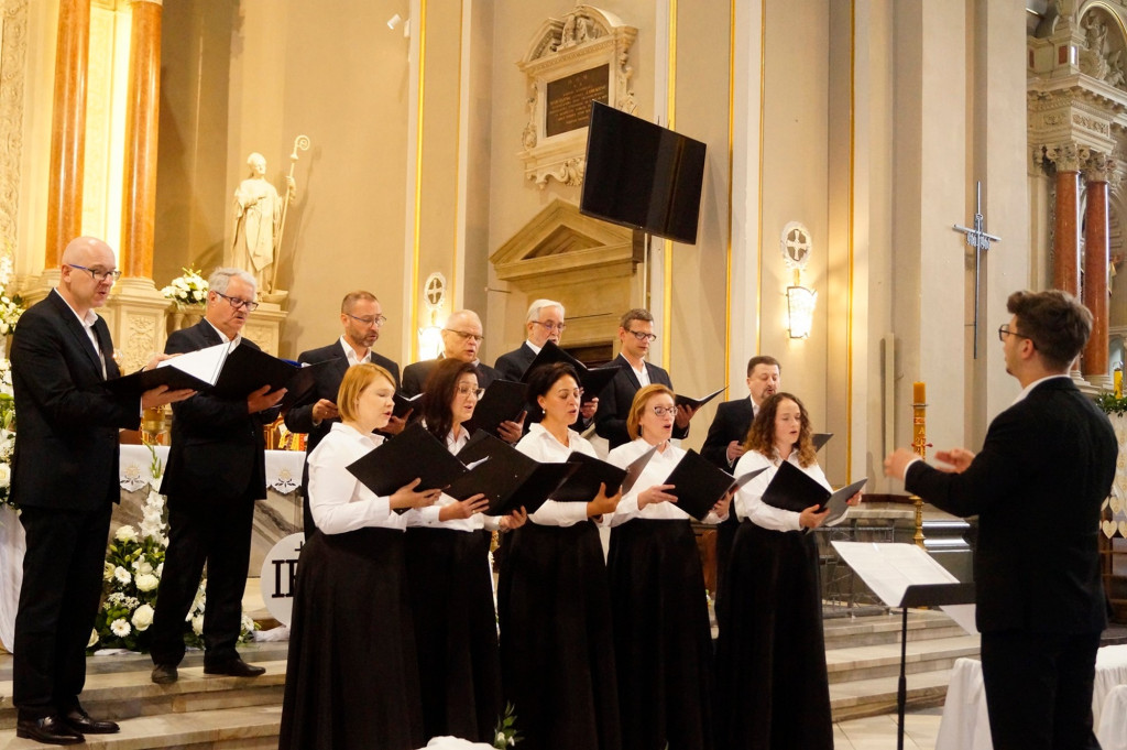 Koncert chóru Belfersingers w Bazylice Mniejszej