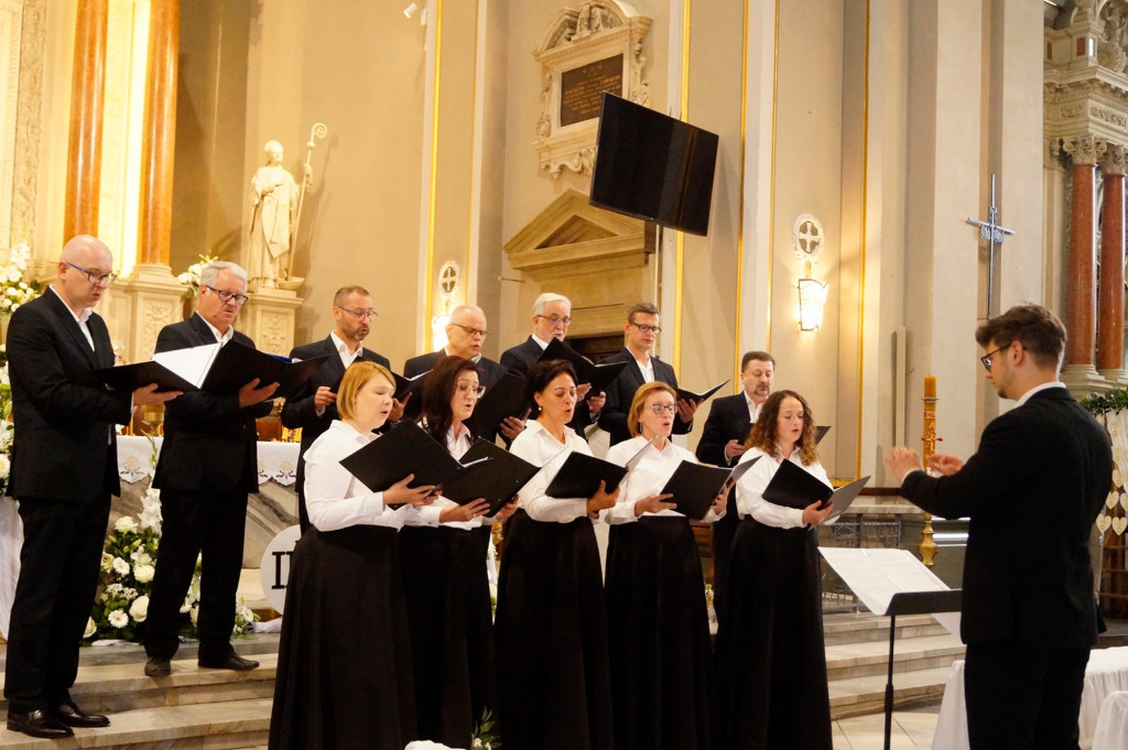 Koncert chóru Belfersingers w Bazylice Mniejszej