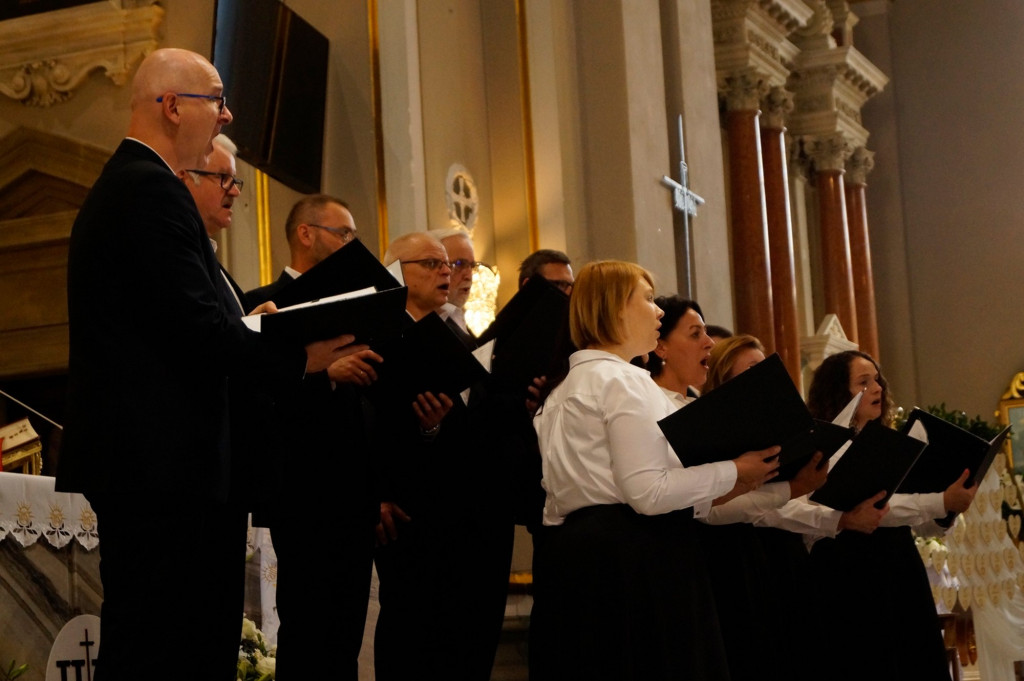 Koncert chóru Belfersingers w Bazylice Mniejszej