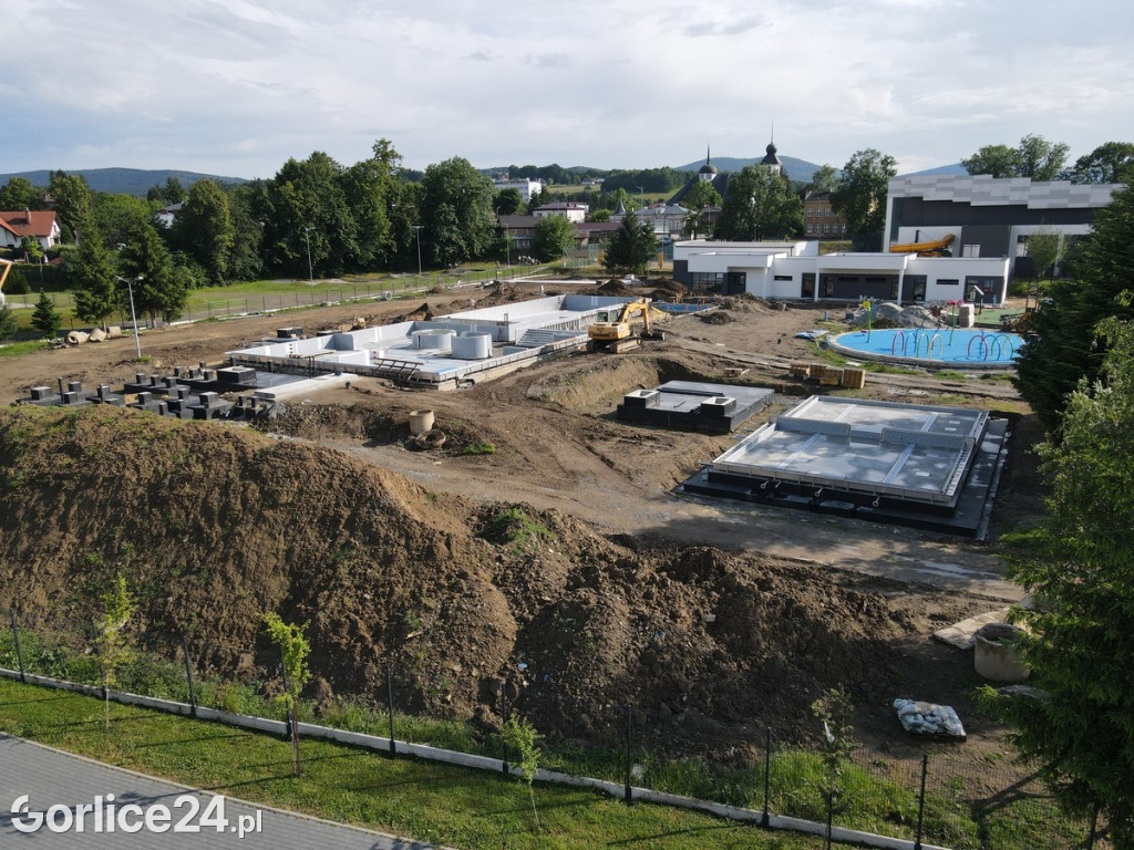 Remont odkrytego basenu w Gorlicach (30.05.)