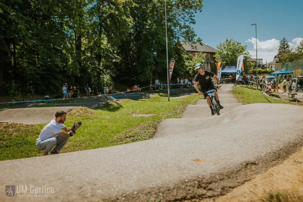 Zawody rowerowe na gorlickim pumptracku