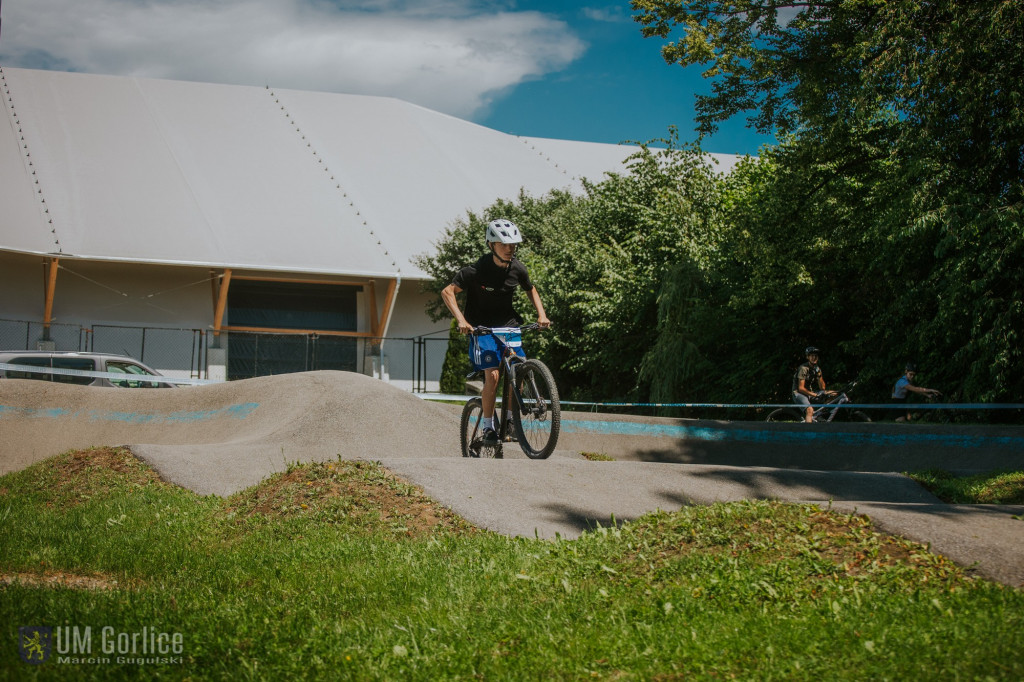 Zawody rowerowe na gorlickim pumptracku