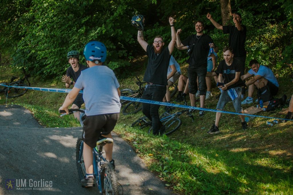 Zawody rowerowe na gorlickim pumptracku