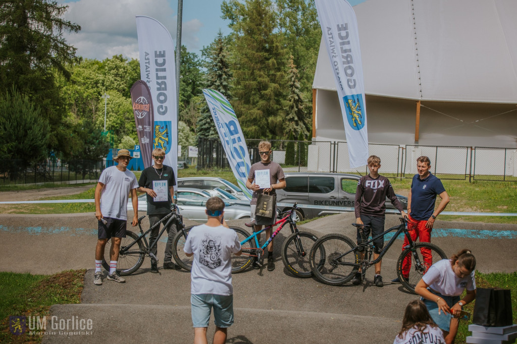 Zawody rowerowe na gorlickim pumptracku