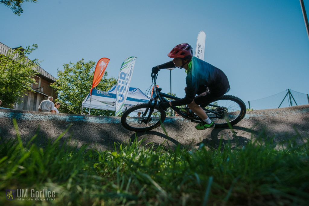 Zawody rowerowe na gorlickim pumptracku