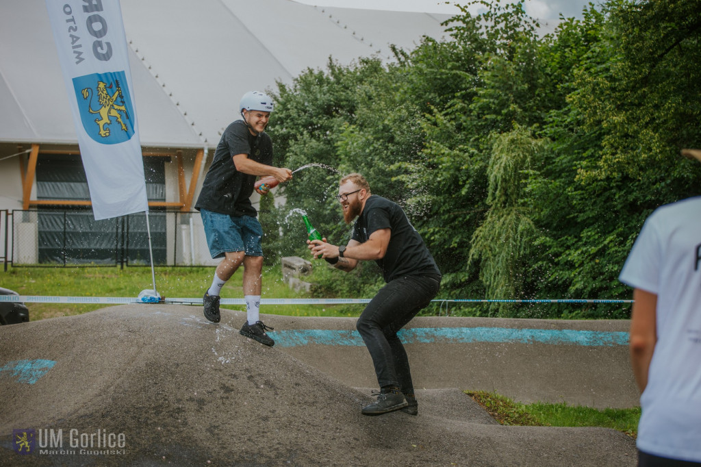 Zawody rowerowe na gorlickim pumptracku