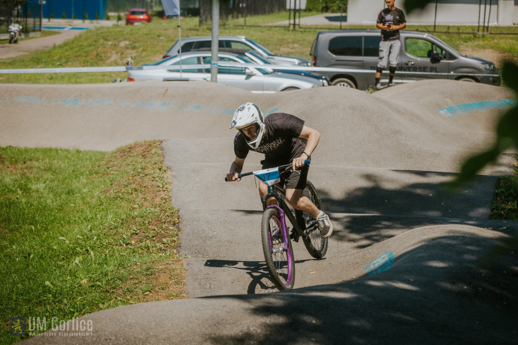 Zawody rowerowe na gorlickim pumptracku