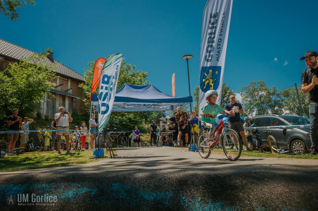 Zawody rowerowe na gorlickim pumptracku