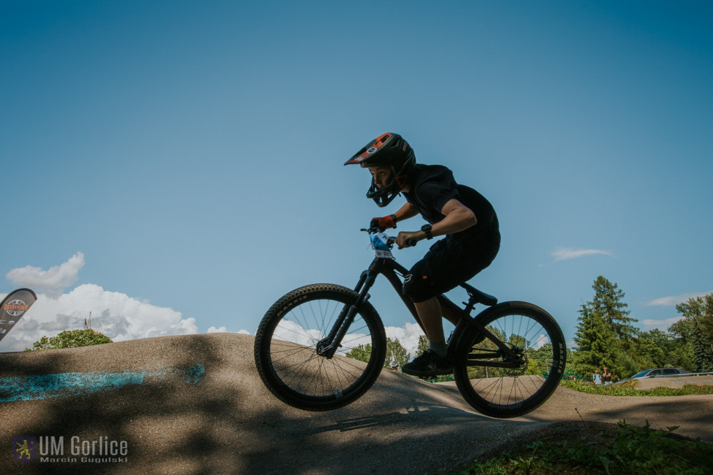 Zawody rowerowe na gorlickim pumptracku