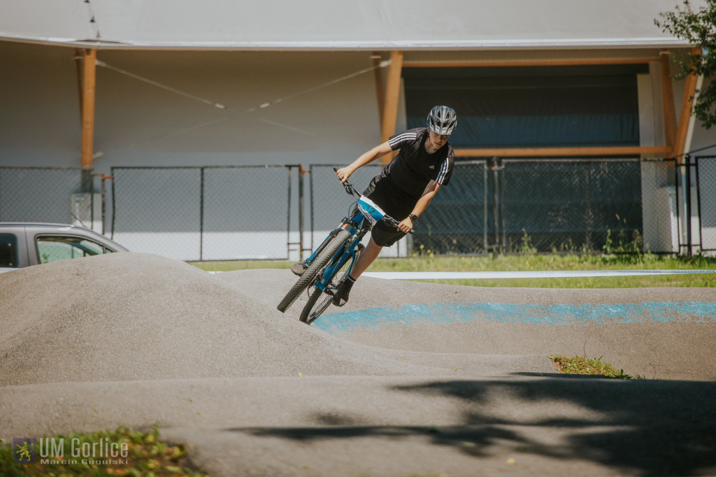 Zawody rowerowe na gorlickim pumptracku