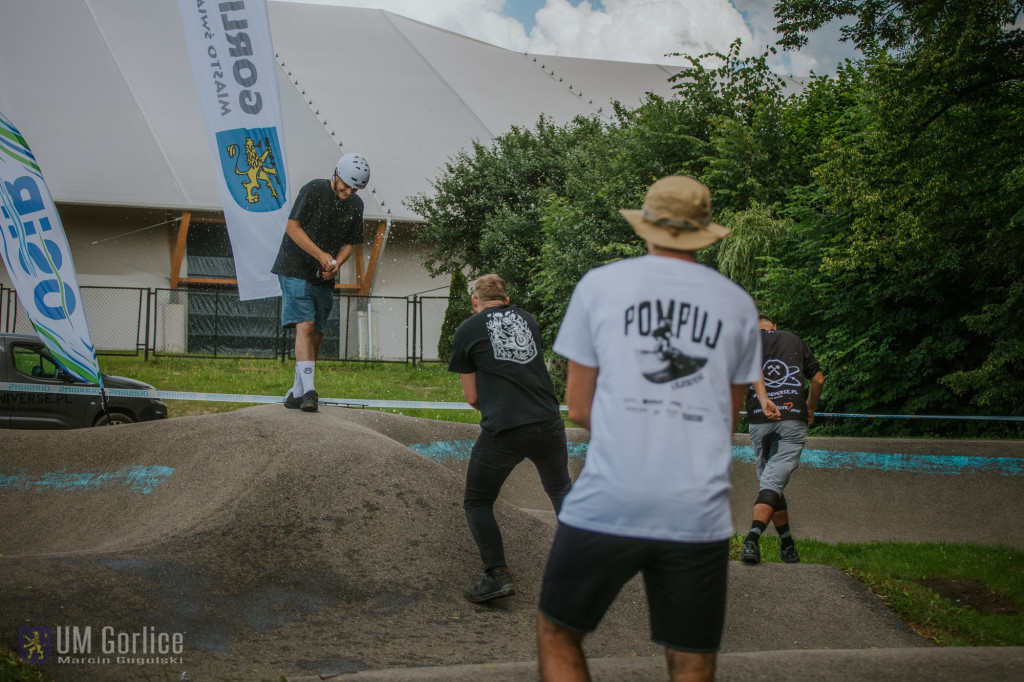 Zawody rowerowe na gorlickim pumptracku