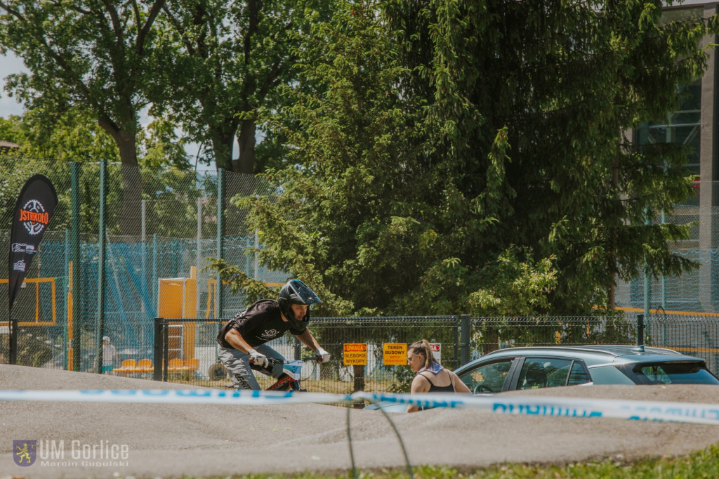 Zawody rowerowe na gorlickim pumptracku