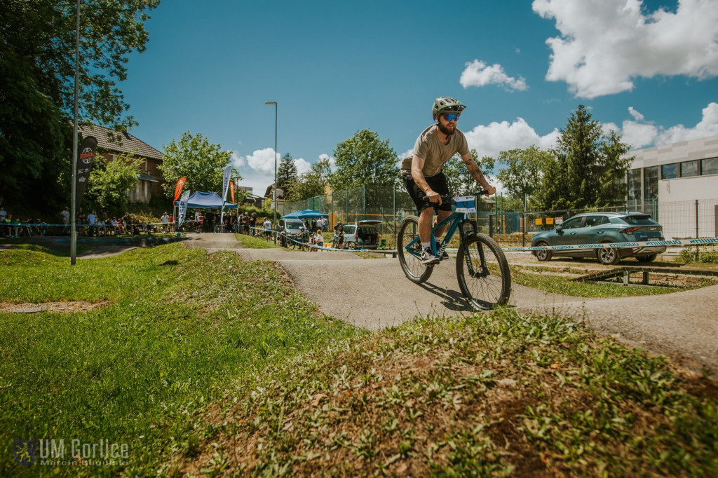Zawody rowerowe na gorlickim pumptracku