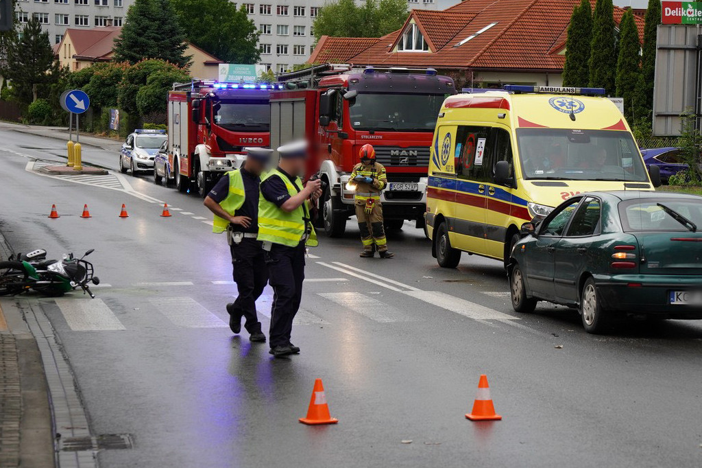 Zderzenie motocykla z osobówką na ul. Węgierskiej (04.06.)