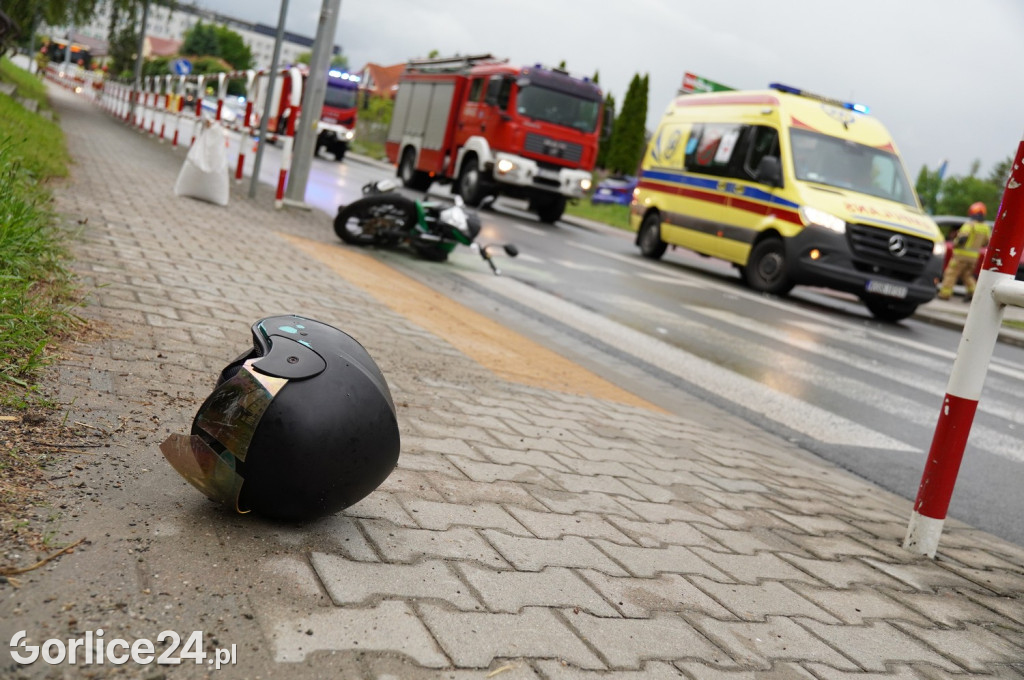 Zderzenie motocykla z osobówką na ul. Węgierskiej (04.06.)