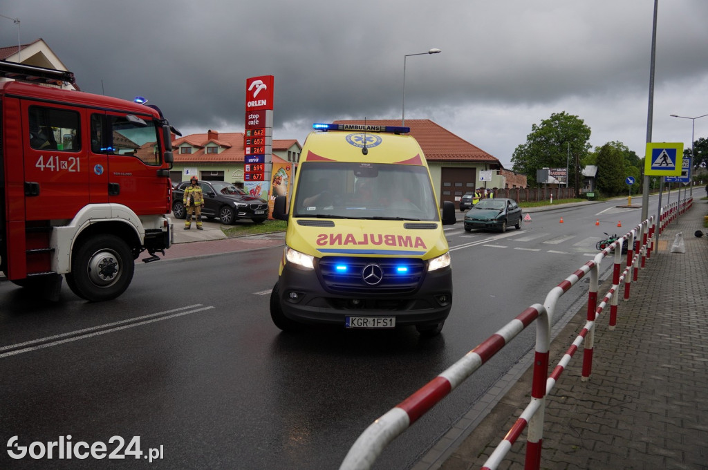 Zderzenie motocykla z osobówką na ul. Węgierskiej (04.06.)