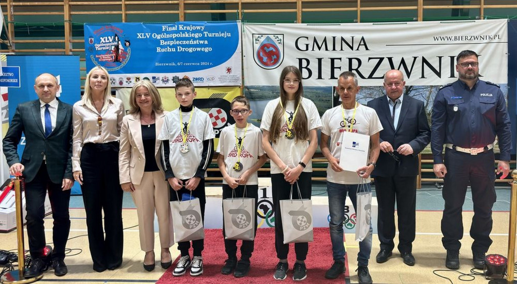 Uczniowie z Ropy triumfują w Turnieju BRD
