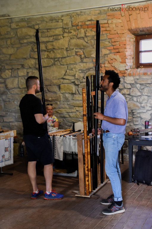 Targowisko Instrumentów w Szymbarku