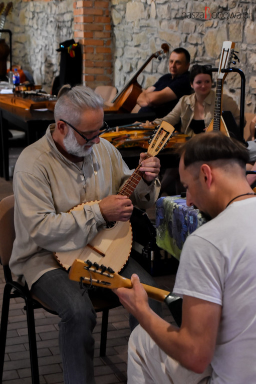 Targowisko Instrumentów w Szymbarku