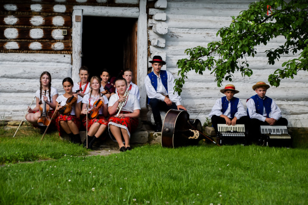 Targowisko Instrumentów w Szymbarku