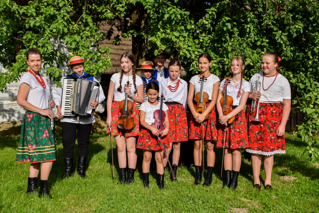 Targowisko Instrumentów w Szymbarku