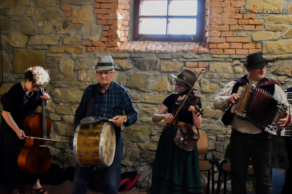 Targowisko Instrumentów w Szymbarku