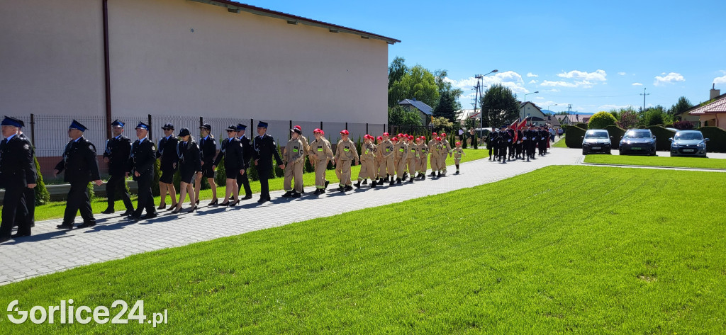 OSP Klęczany świętuje nowy samochód i remizę